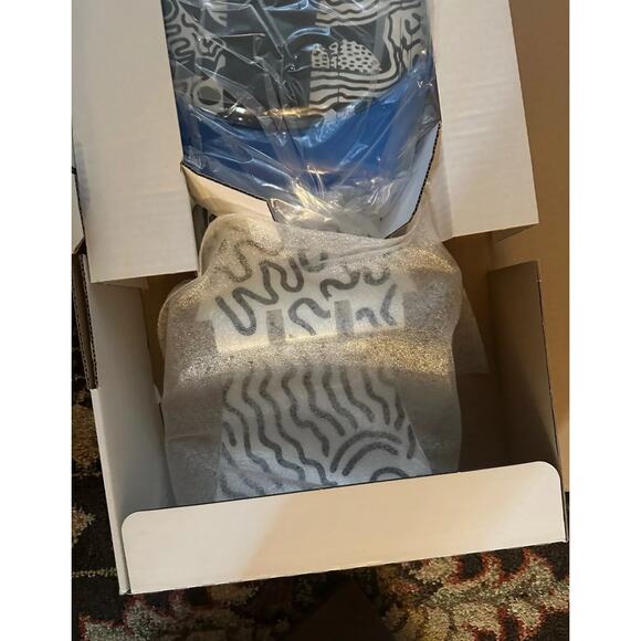 Swatch ECLECTIC MICKEY Maxi Clock MSUOZ336 2021 Specials Design By Keith Haring - Picture 15 of 16